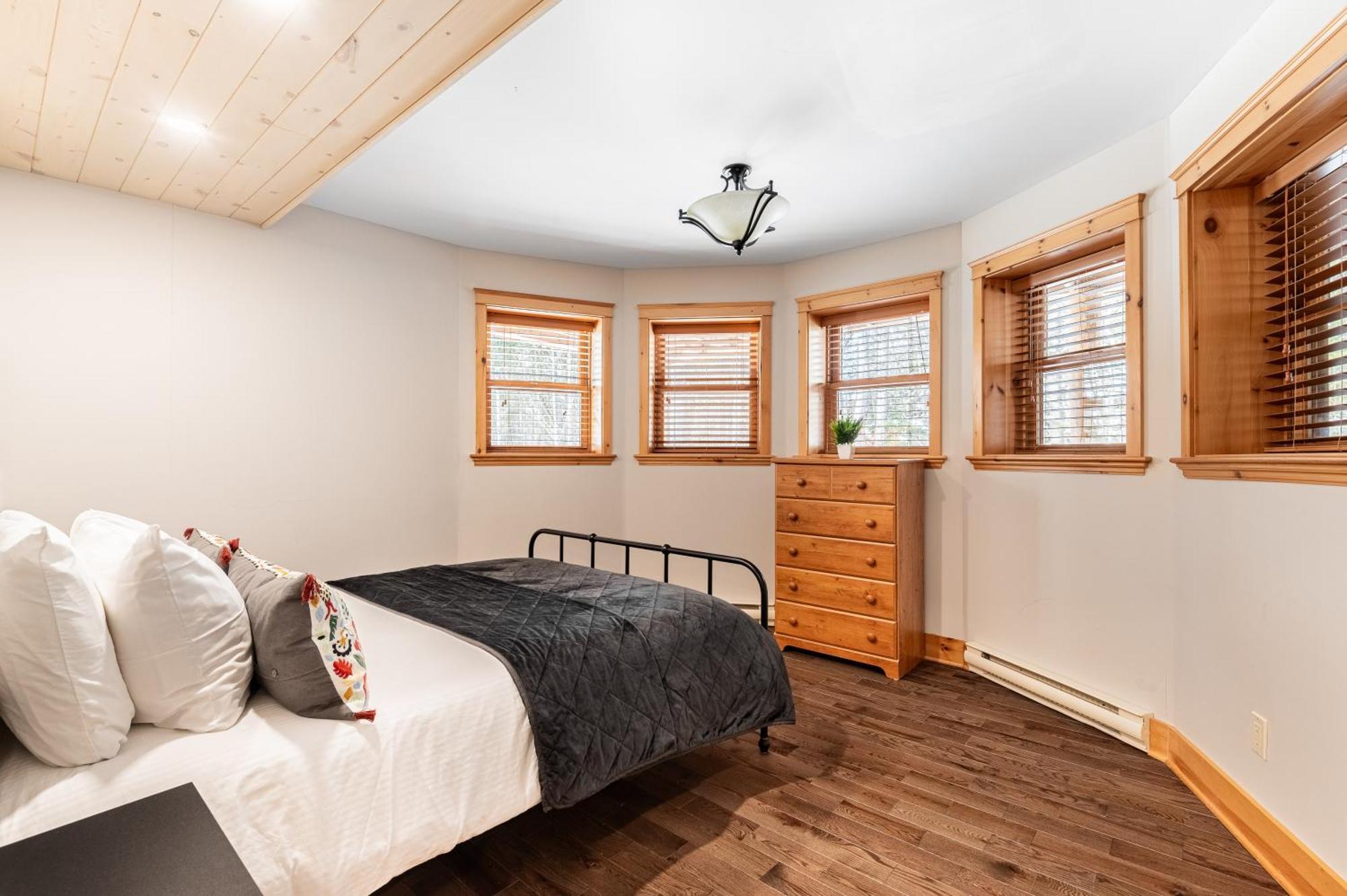 Fiddler Lake Resort Chalet 76 Deer Mille-Isles ภายนอก รูปภาพ